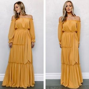 Baltic Born Size M Mustard Off Shoulder Maxi Dress